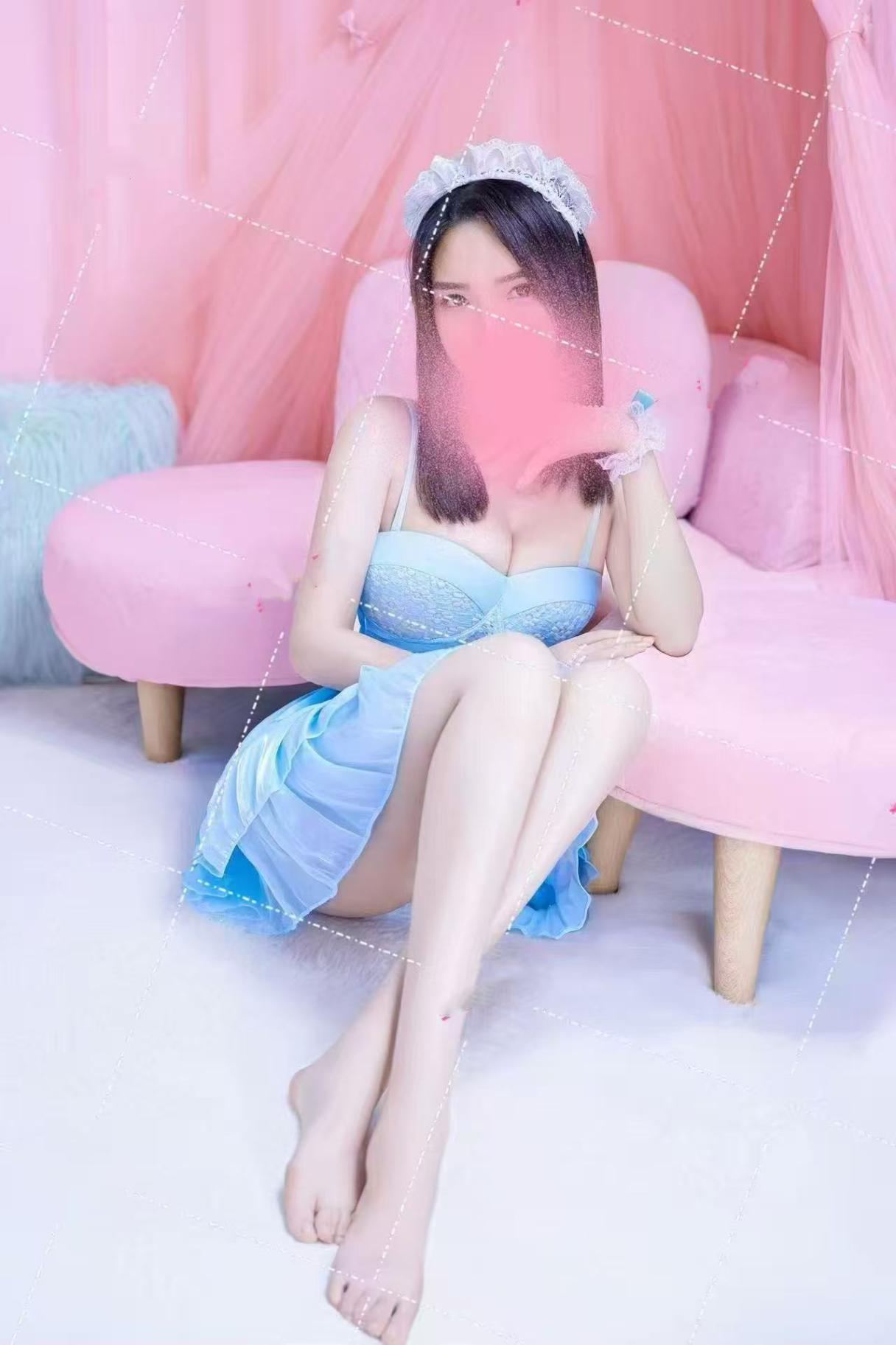 新人Lisa（22歳）