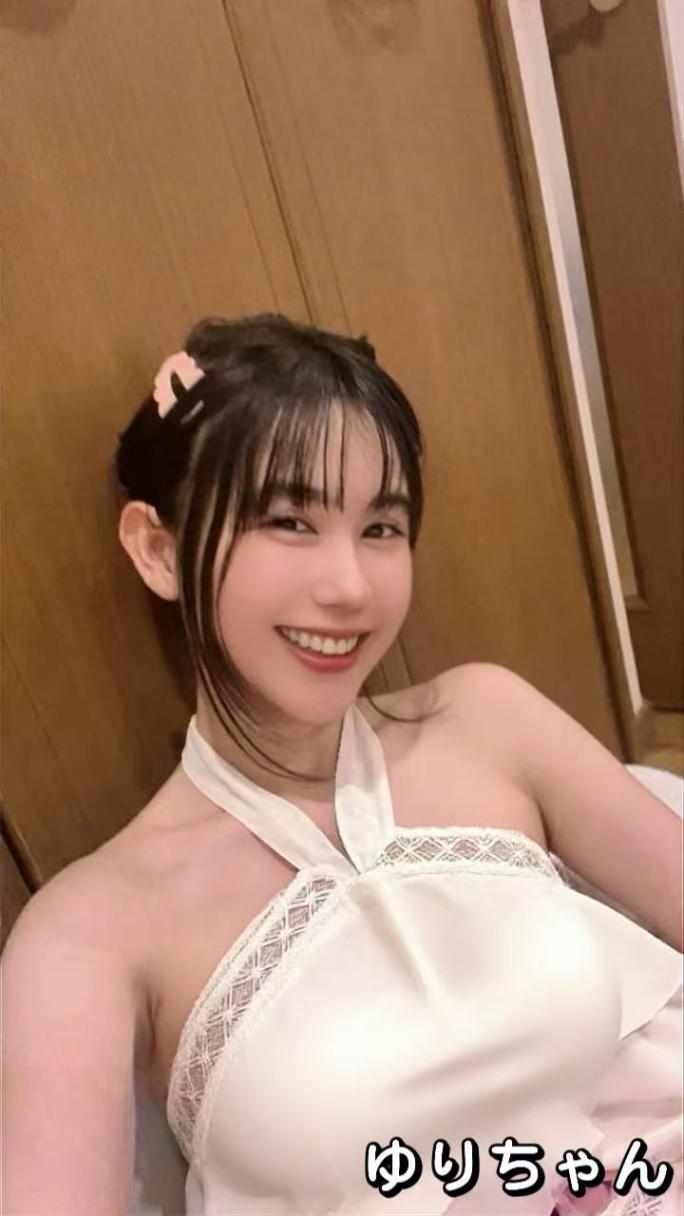 新人ゆりちゃん（24歳）